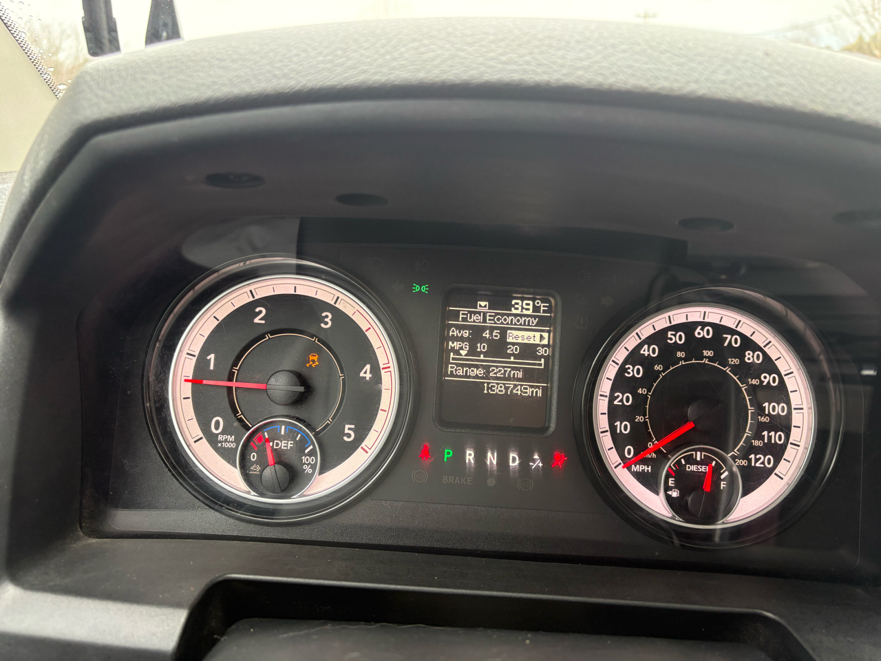 RAM 2500 Tradesman 4x4 Crew Cab 8' Box 2018