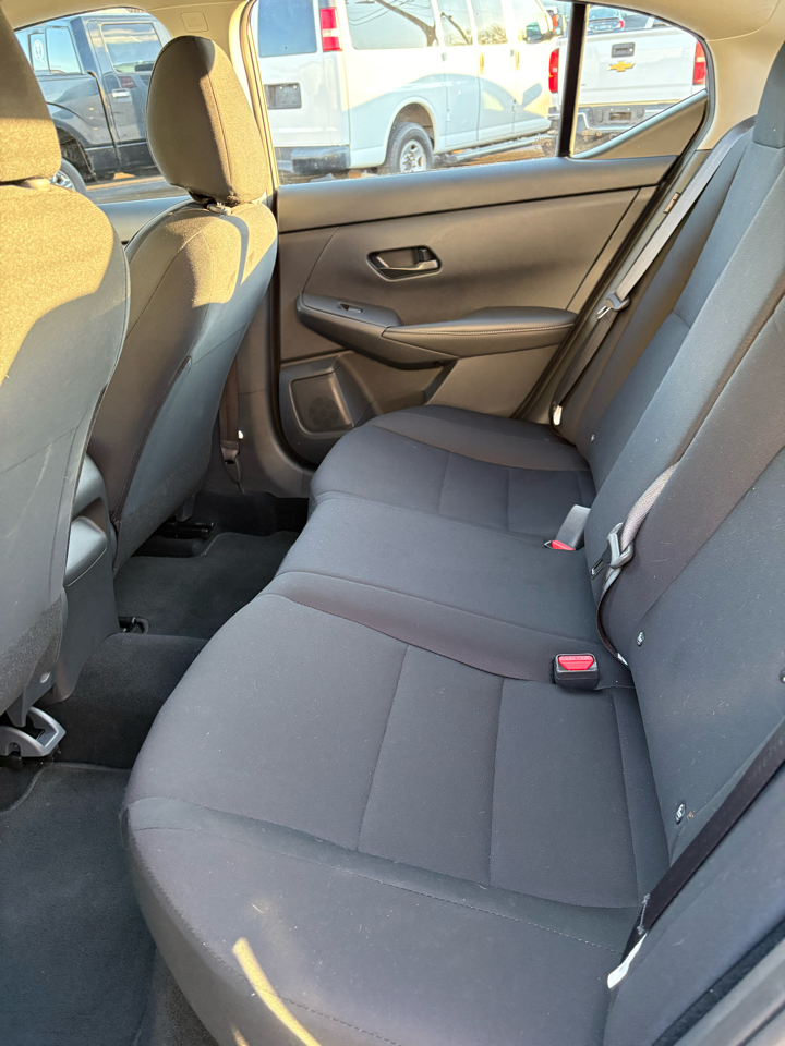 Nissan Sentra S CVT 2025