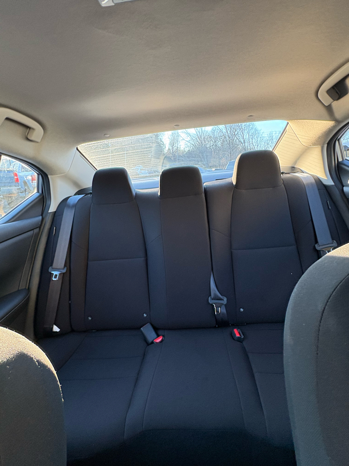 Nissan Sentra S CVT 2025