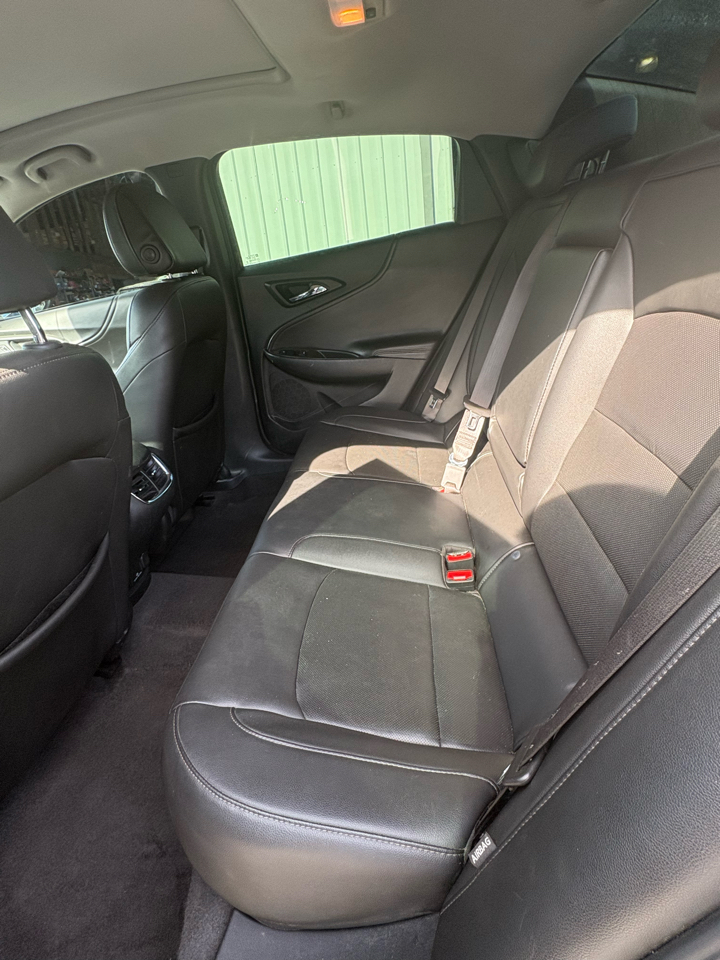 Chevrolet Malibu 4dr Sdn Premier 2020