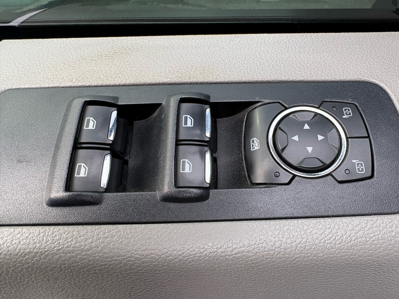 Ford F-150 Lariat 4WD SuperCrew 5.5' Box 2017