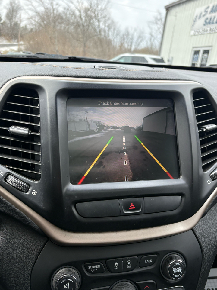 Jeep Cherokee 4WD 4dr Altitude *Ltd Avail* 2016