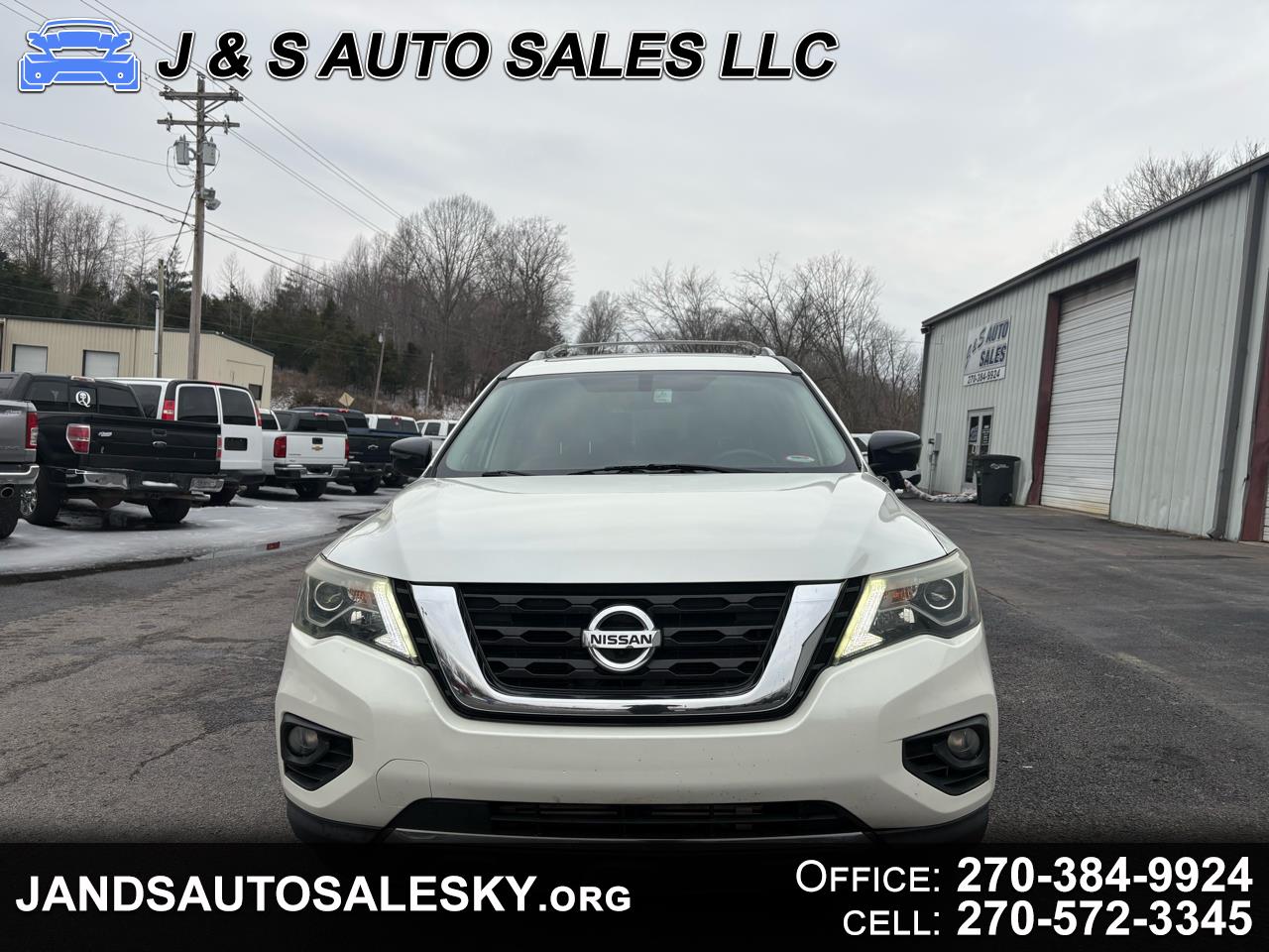 Nissan Pathfinder FWD Platinum 2017