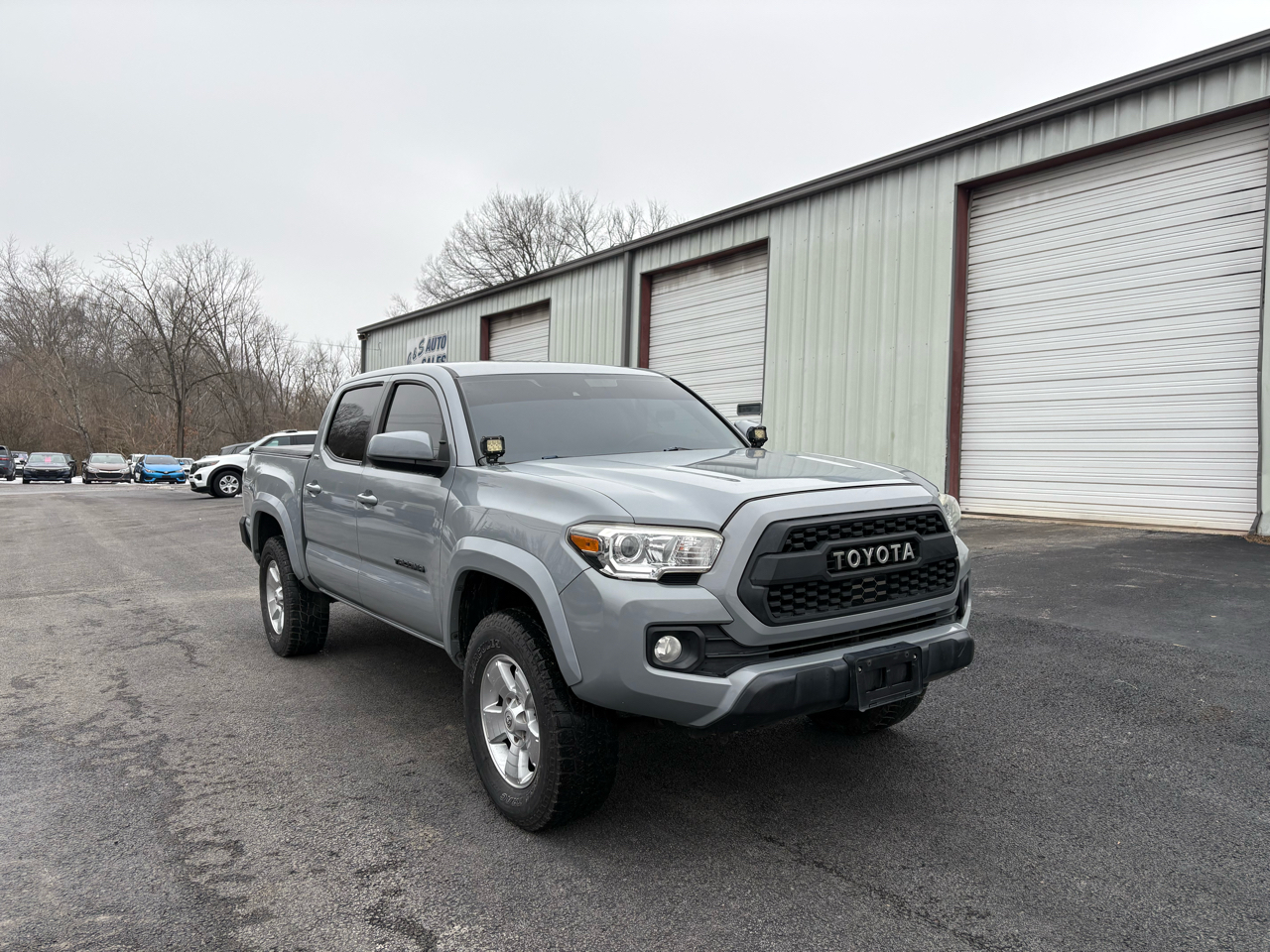 Toyota Tacoma 4WD TRD Off Road Double Cab 5' Bed V6 MT (Natl) 2019