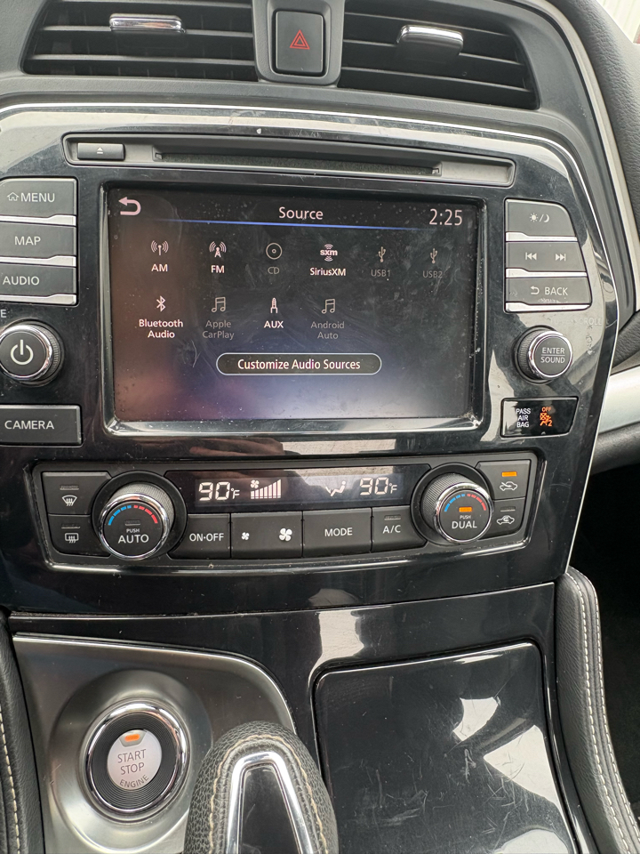 Nissan Maxima SV CVT 2022