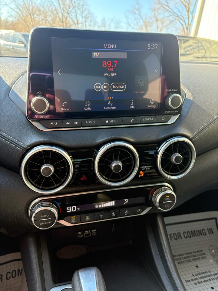 Nissan Sentra SV CVT 2021