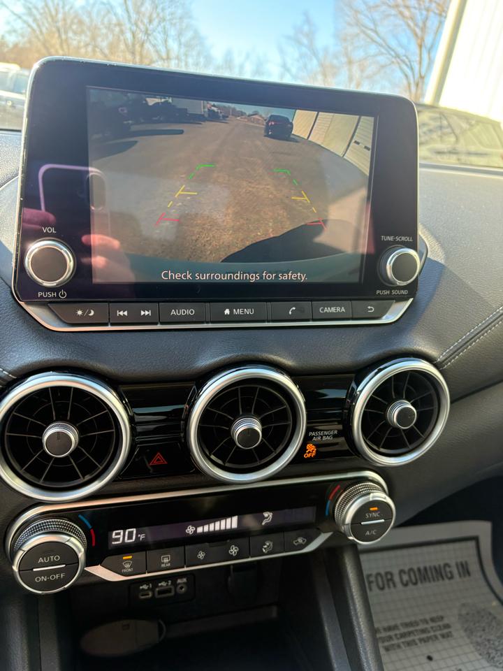 Nissan Sentra SV CVT 2021