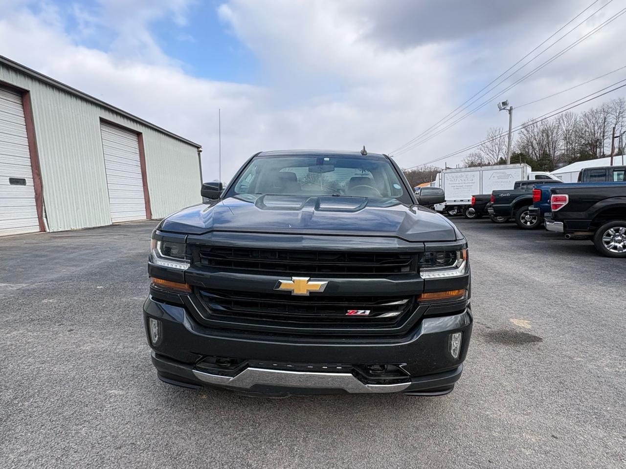 Chevrolet Silverado 1500 4WD Double Cab 143.5" LT w/2LT 2017