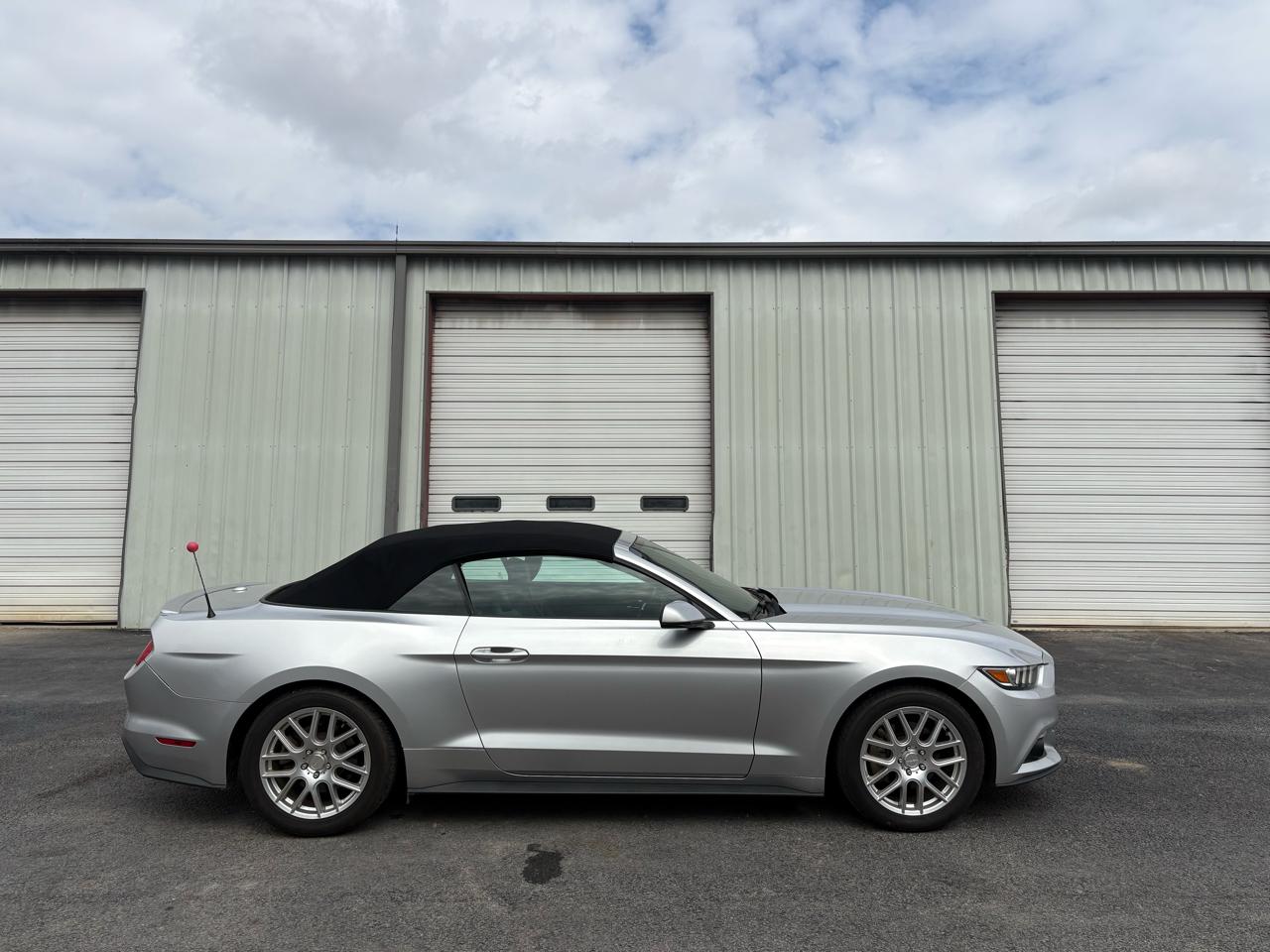 Ford Mustang 2dr Conv EcoBoost Premium 2016