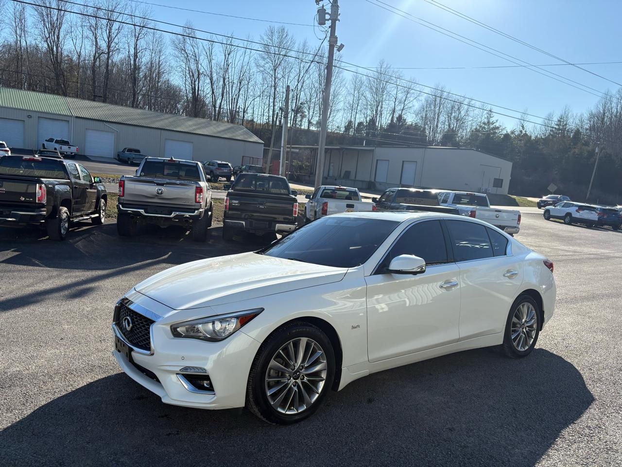 Infiniti Q50 3.0t LUXE AWD 2020