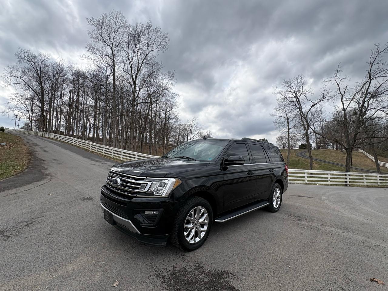 Ford Expedition XLT 2021