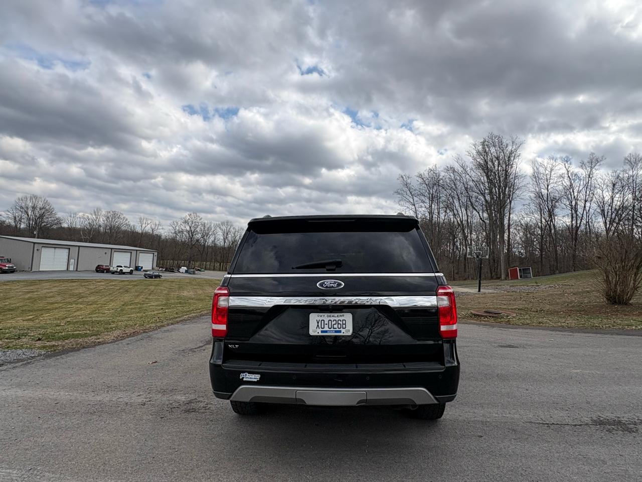 Ford Expedition XLT 2021