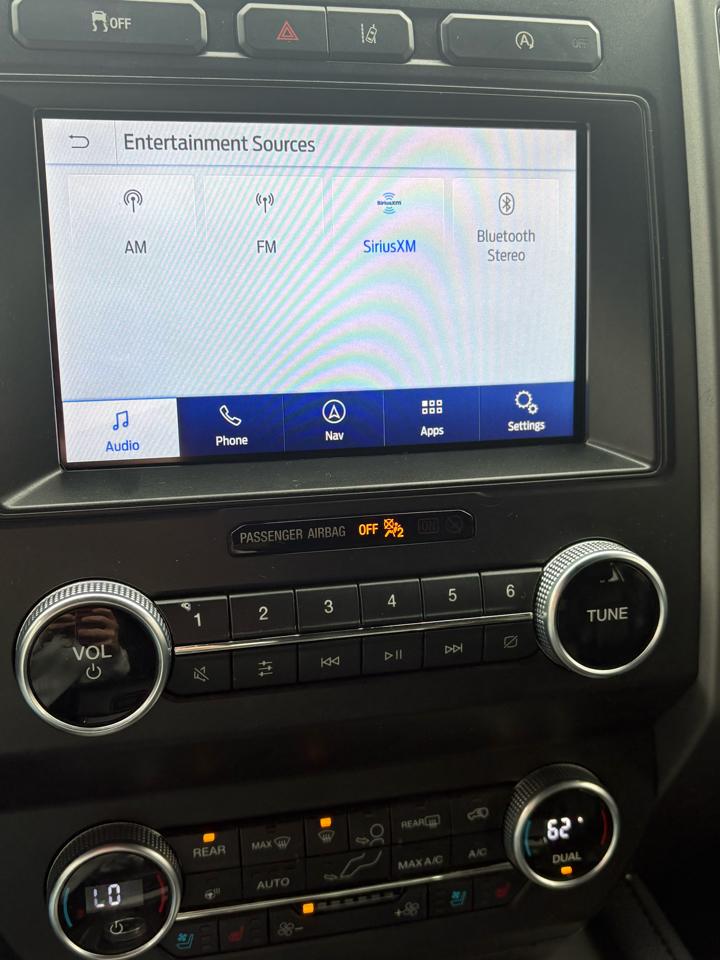 Ford Expedition XLT 2021