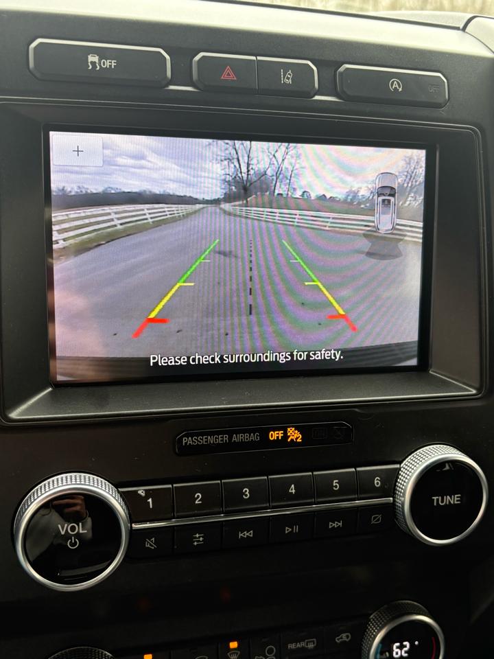 Ford Expedition XLT 2021