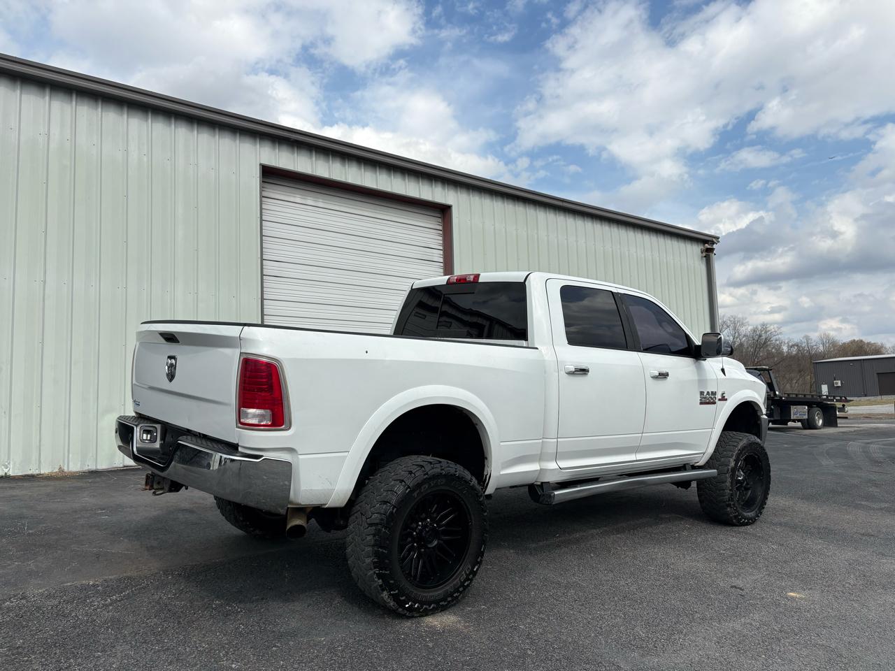 RAM 2500 4WD Crew Cab 149" Laramie 2015