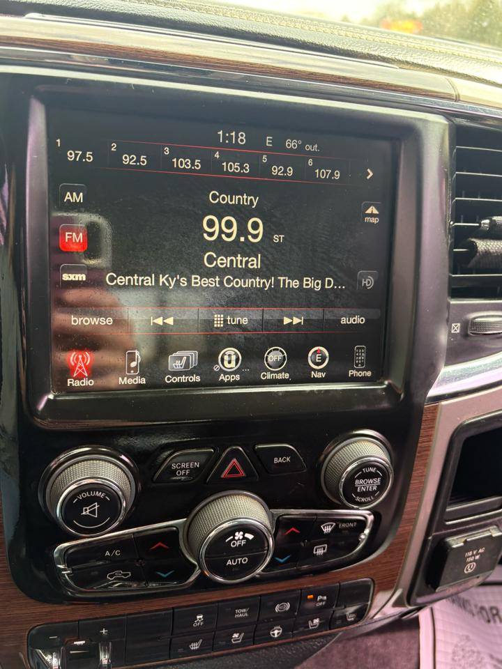 RAM 2500 4WD Crew Cab 149" Laramie 2015