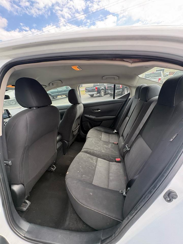 Nissan Sentra SV CVT 2022