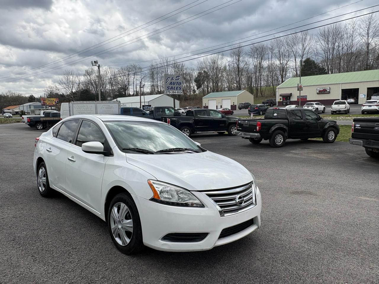 Nissan Sentra 4dr Sdn I4 CVT S 2014