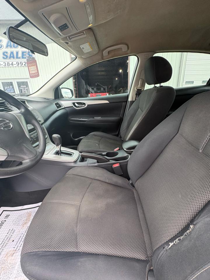 Nissan Sentra 4dr Sdn I4 CVT S 2014