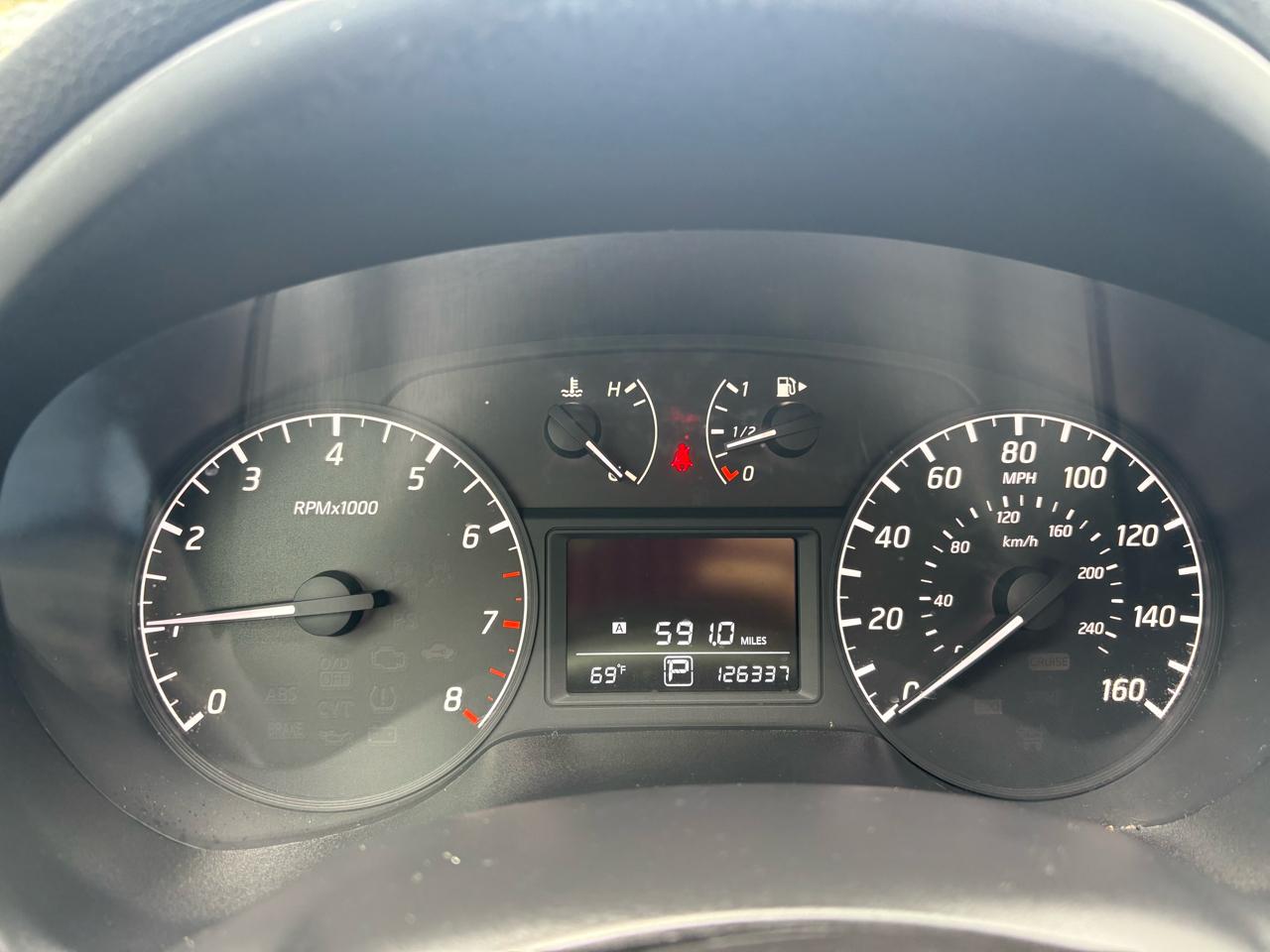 Nissan Sentra 4dr Sdn I4 CVT S 2014