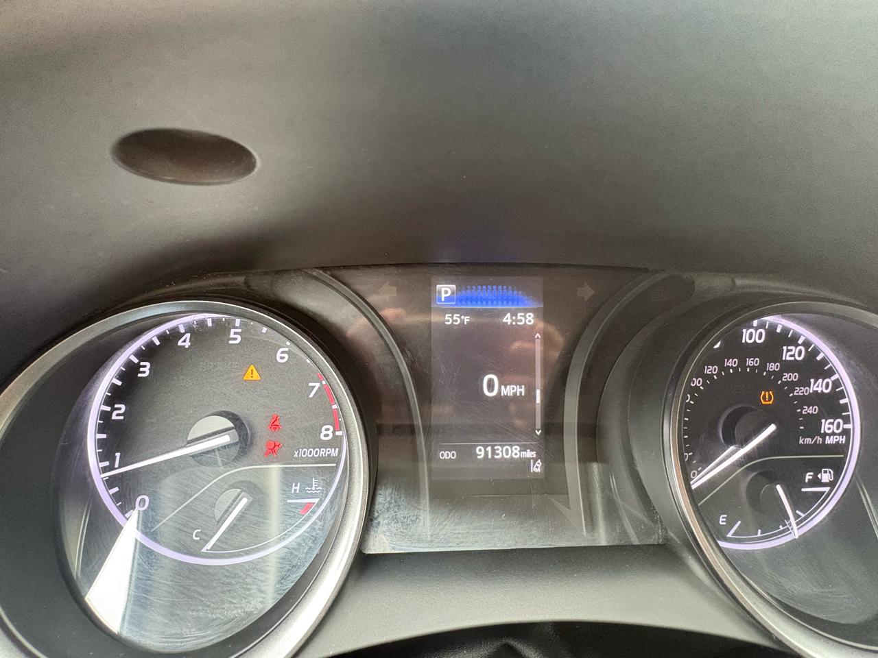 Toyota Camry SE Auto (Natl) 2022