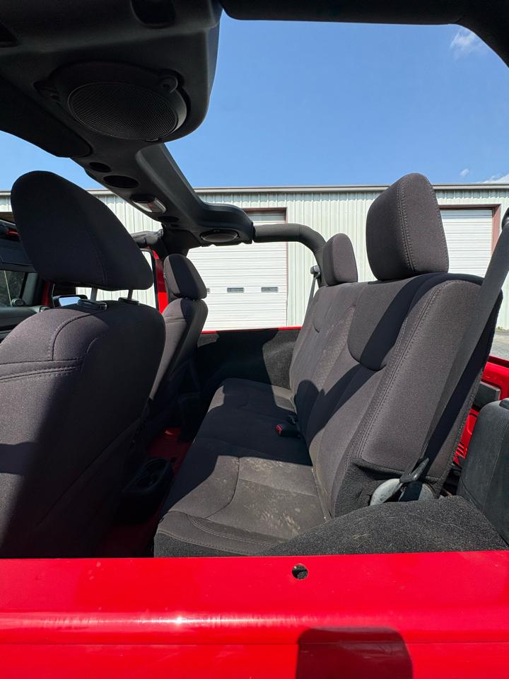 Jeep Wrangler 4WD 2dr Sport 2014