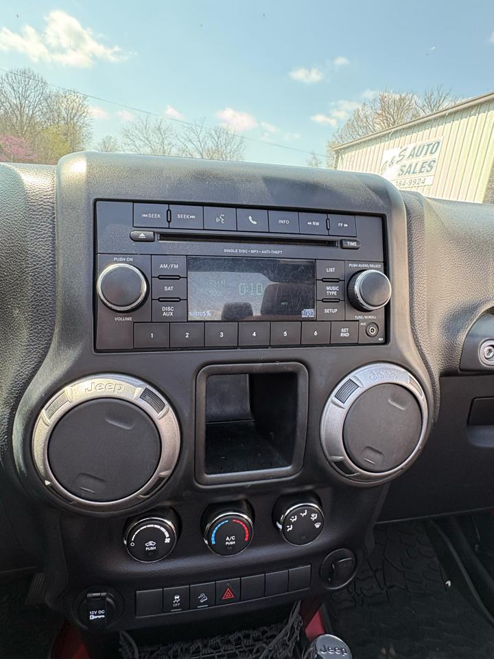 Jeep Wrangler 4WD 2dr Sport 2014