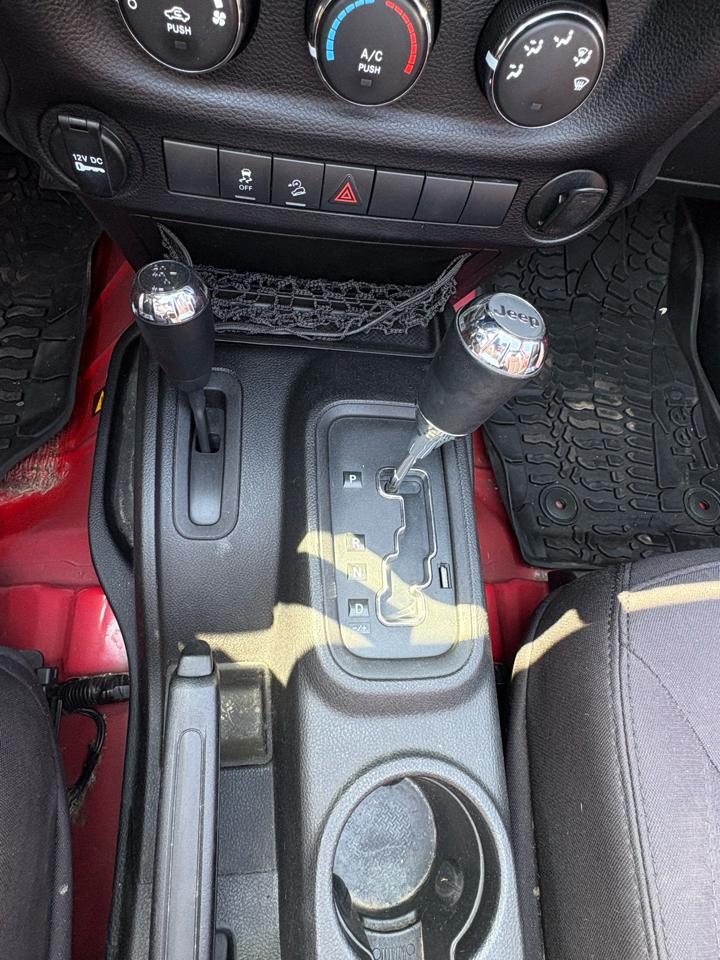 Jeep Wrangler 4WD 2dr Sport 2014