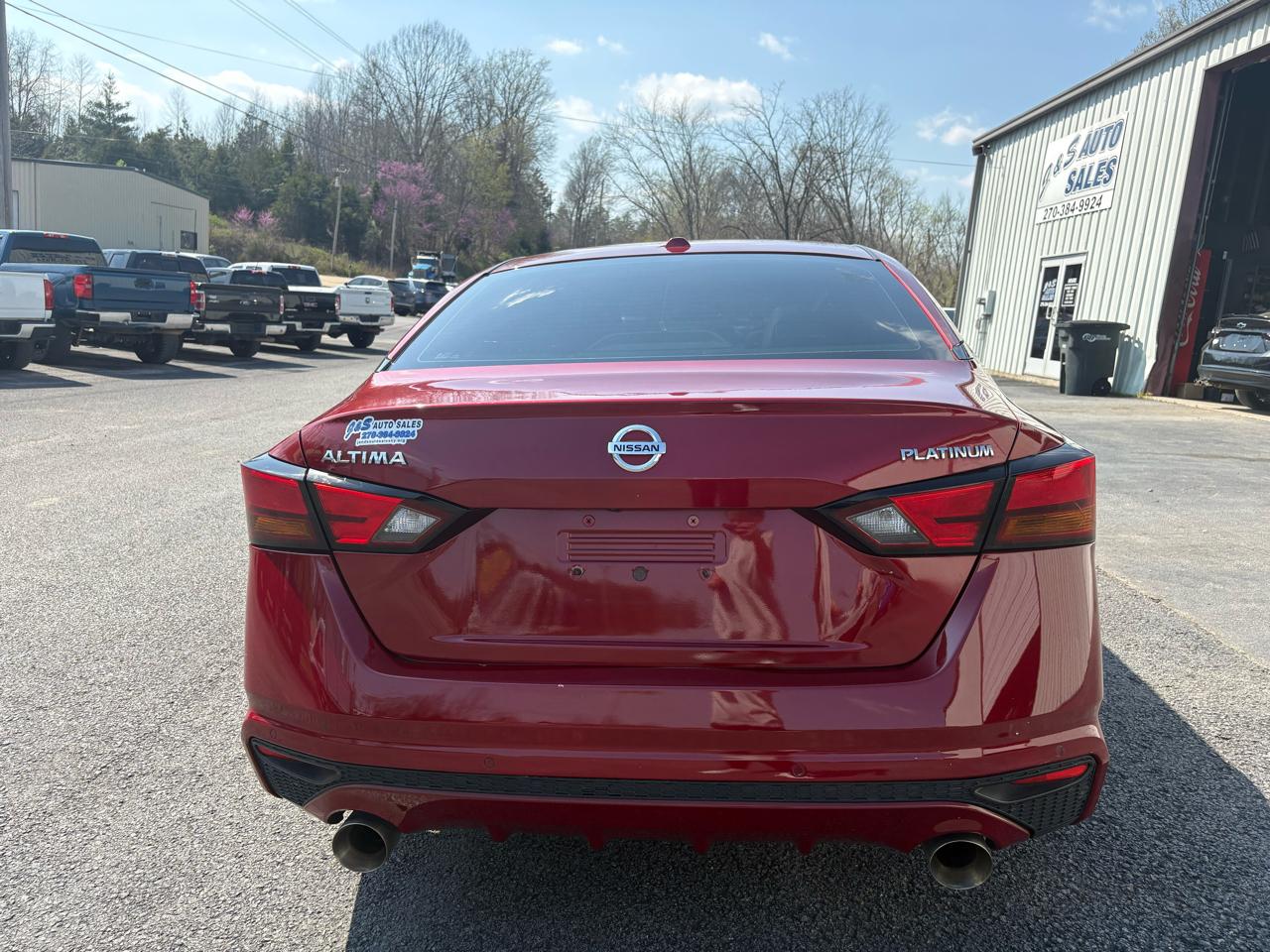 Nissan Altima 2.5 Platinum Sedan 2019