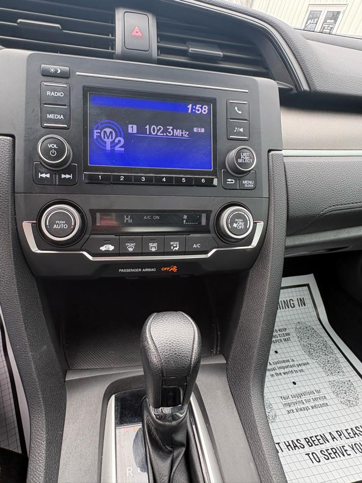 Honda Civic Sedan LX CVT 2021