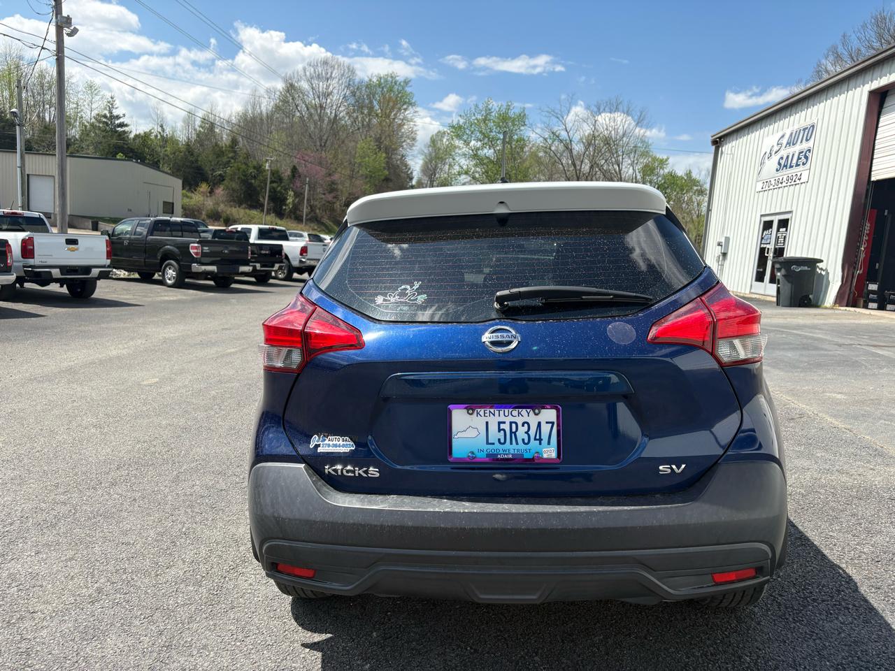 Nissan Kicks SV FWD 2019