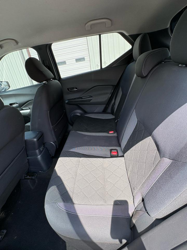 Nissan Kicks SV FWD 2019