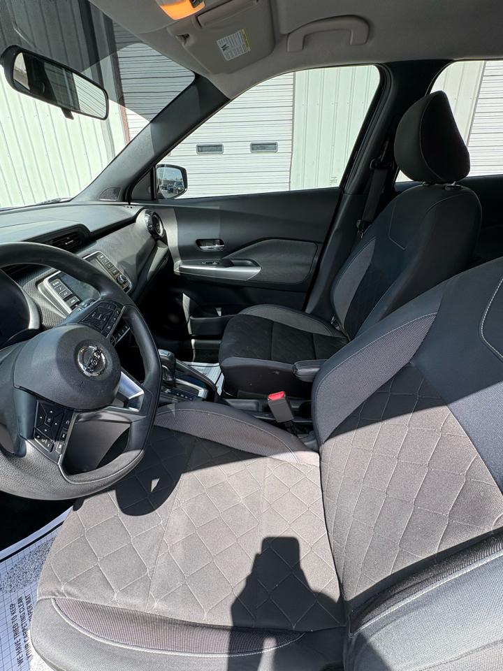 Nissan Kicks SV FWD 2019