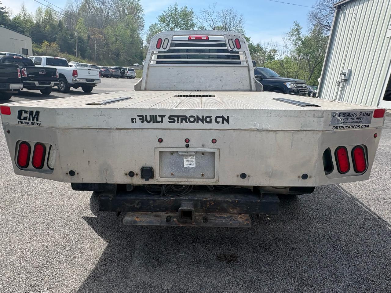 RAM 5500 Chassis Cab Tradesman 4x4 Reg Cab 84" CA 168.5" WB 2017