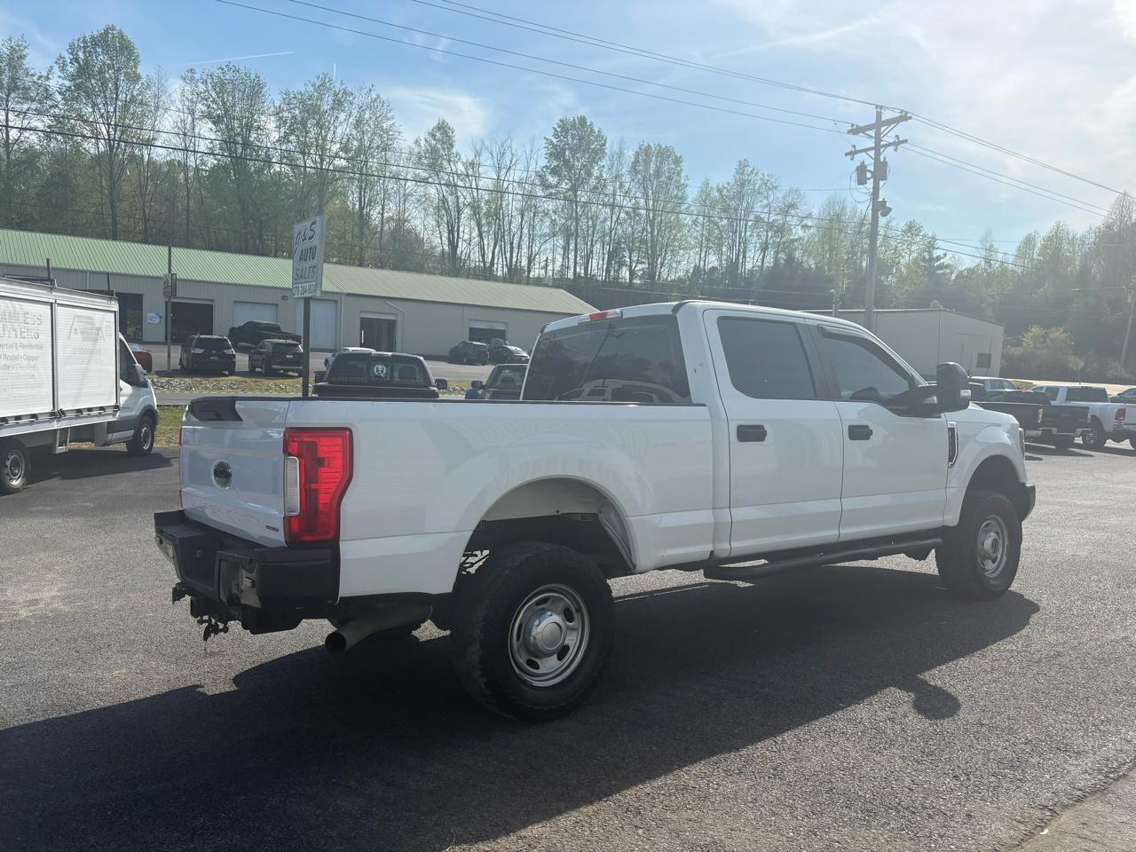 Ford Super Duty F-250 SRW 4WD Crew Cab 156" XL 2019