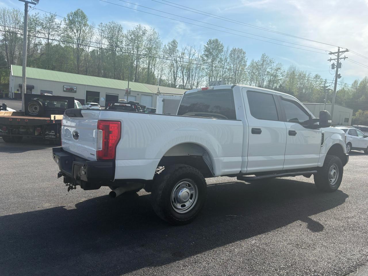 Ford Super Duty F-250 SRW 4WD Crew Cab 156" XL 2019
