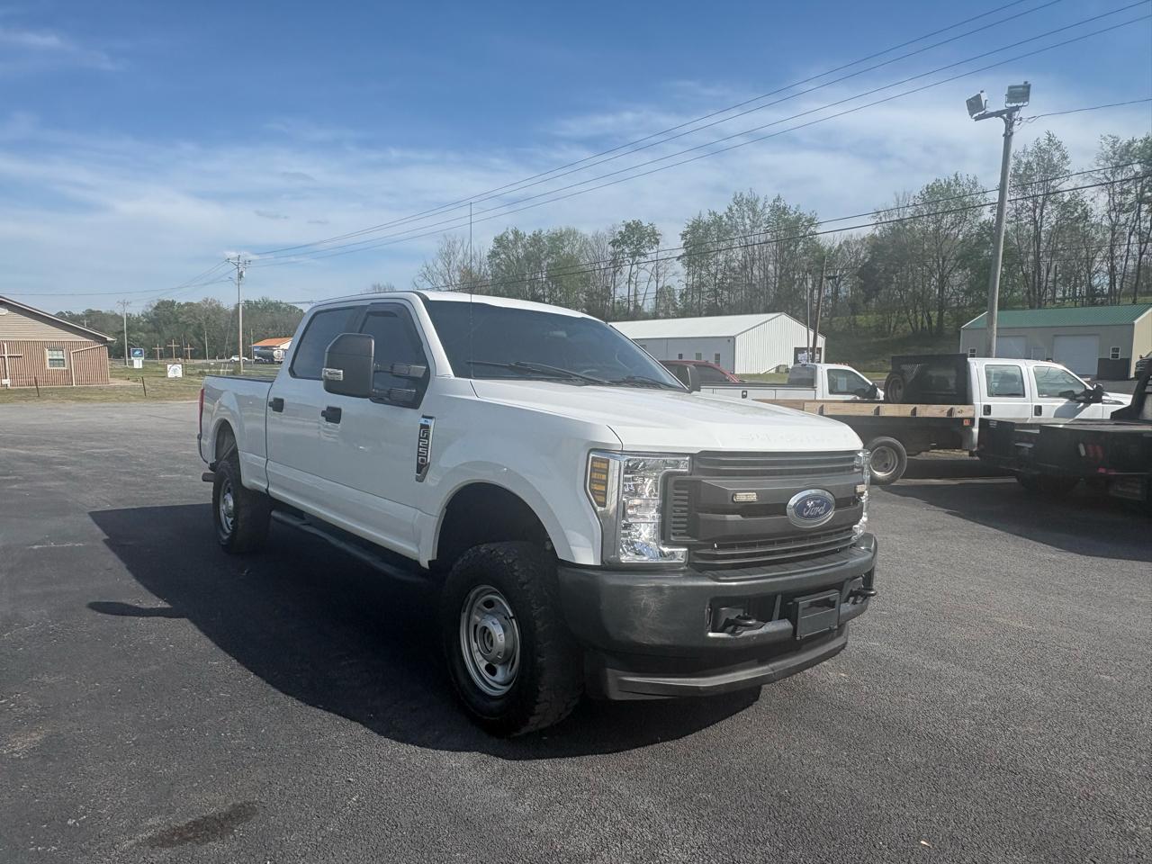 Ford Super Duty F-250 SRW 4WD Crew Cab 156" XL 2019
