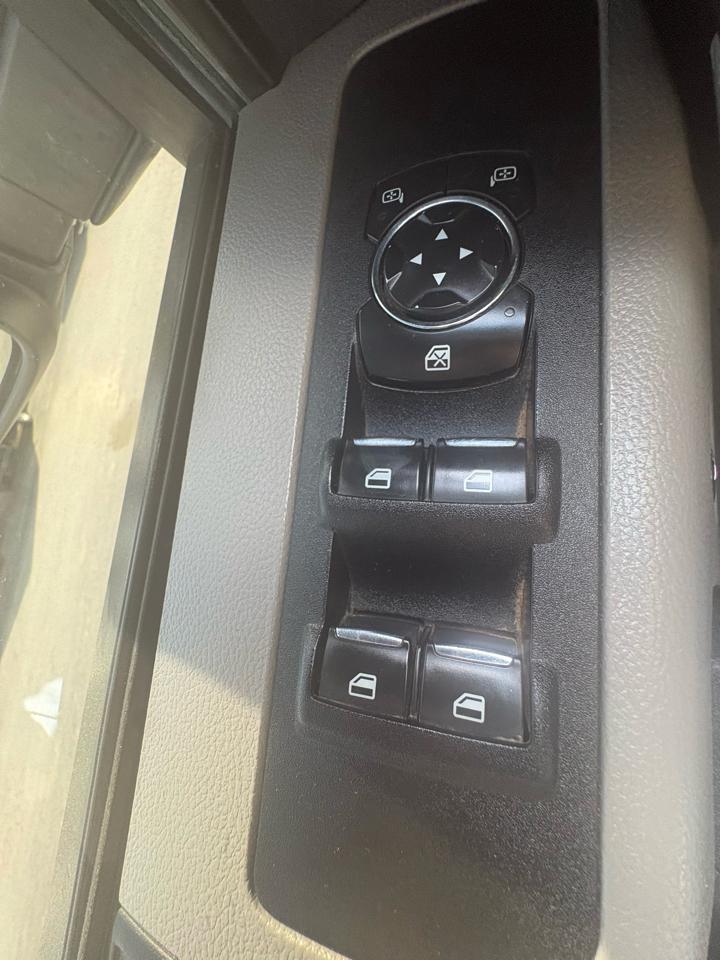 Ford Super Duty F-250 SRW 4WD Crew Cab 156" XL 2019