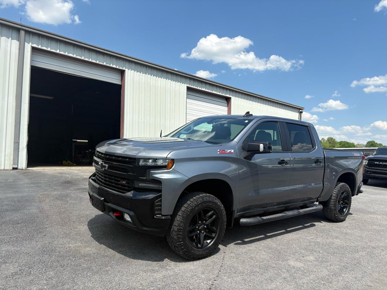 Chevrolet Silverado 1500 4WD Crew Cab 147" LT Trail Boss 2020