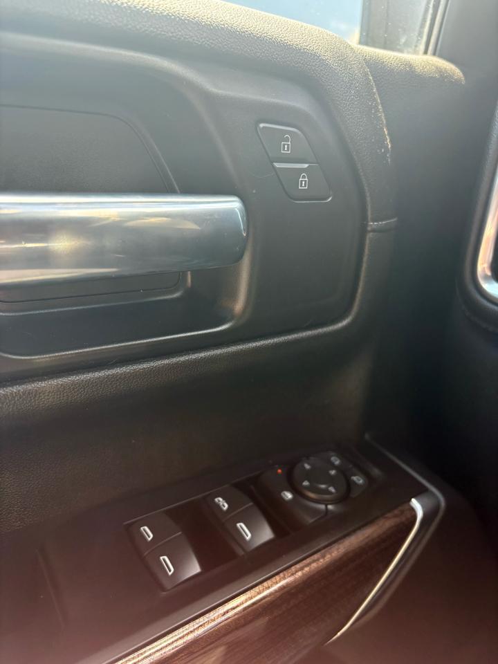 Chevrolet Silverado 1500 4WD Crew Cab 147" LT Trail Boss 2020