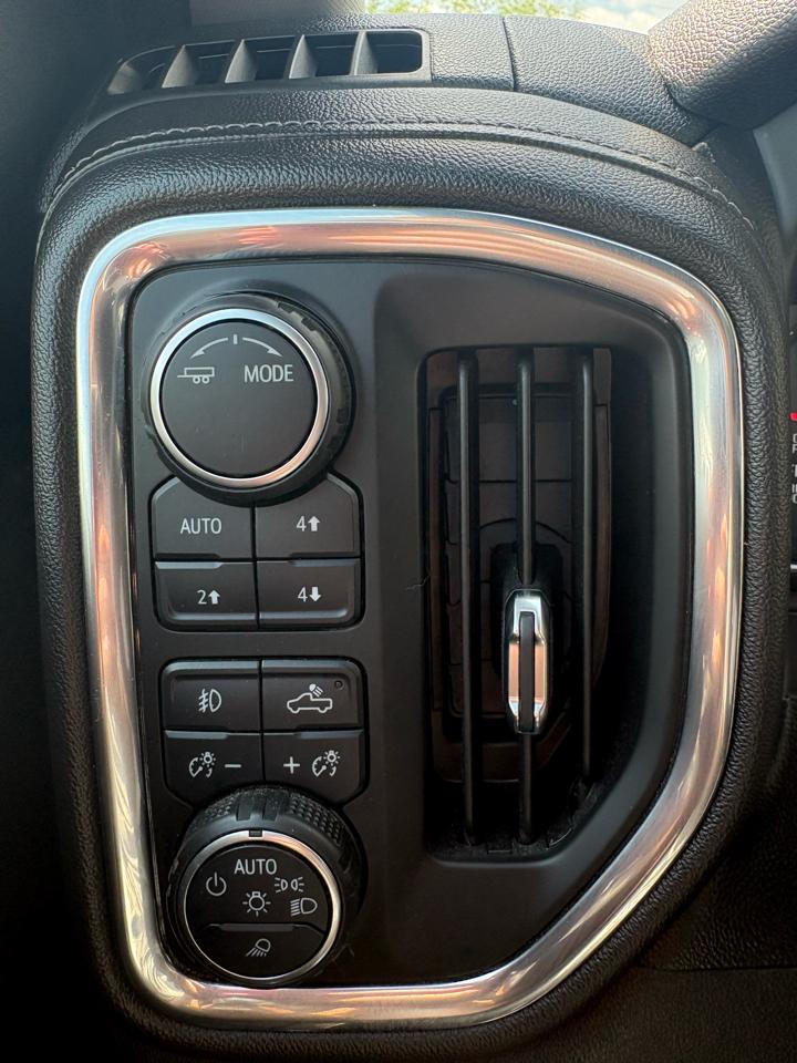 Chevrolet Silverado 1500 4WD Crew Cab 147" LT Trail Boss 2020