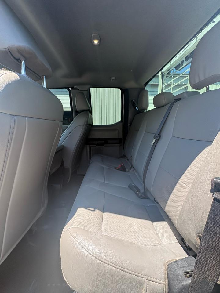 Ford Super Duty F-250 SRW Lariat 4WD SuperCab 8' Box 2022