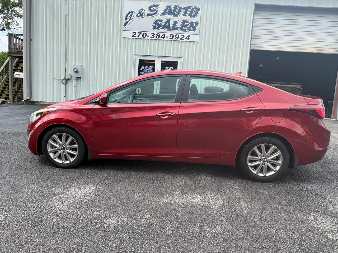 Hyundai Elantra  2015