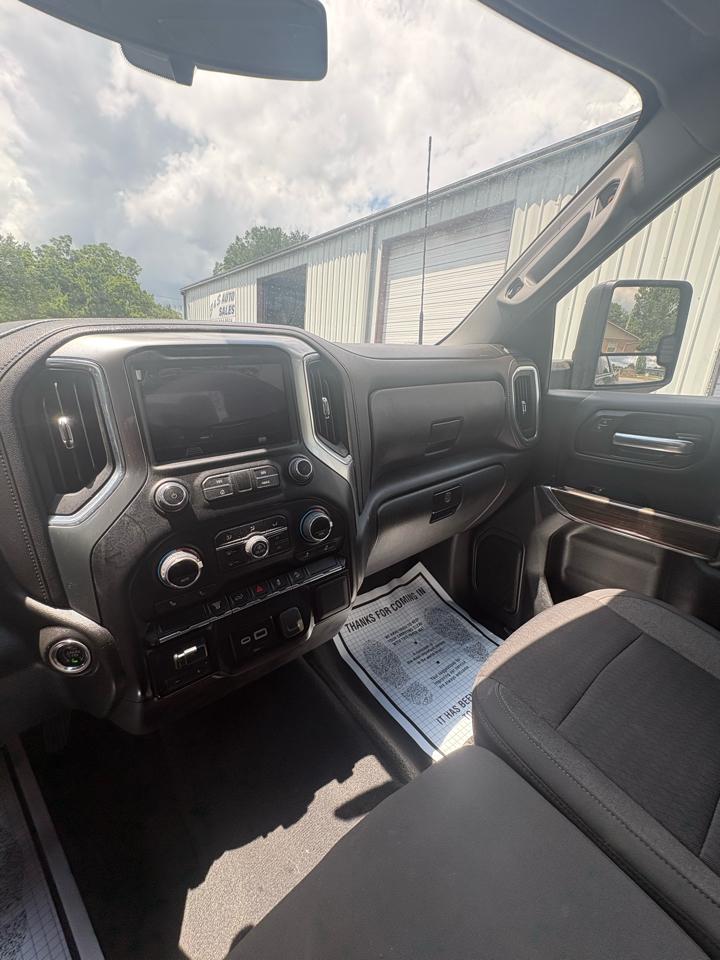Chevrolet Silverado 2500HD 4WD Crew Cab 159" LT 2022