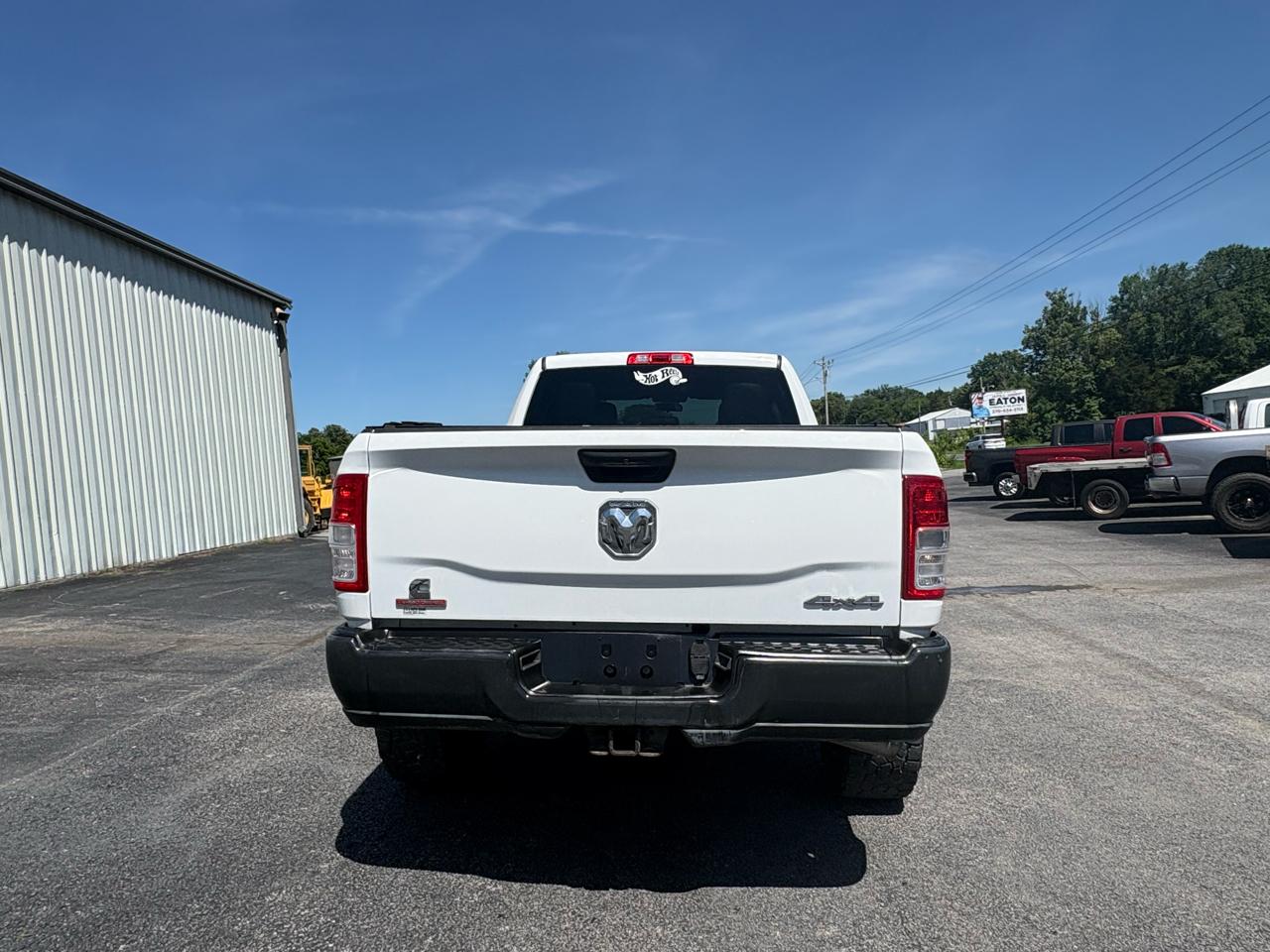 RAM 2500 Tradesman 4x4 Crew Cab 6'4" Box 2019