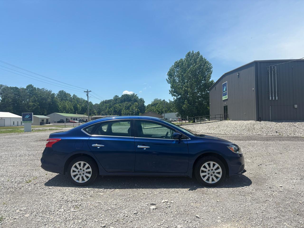 Nissan Sentra S CVT 2019