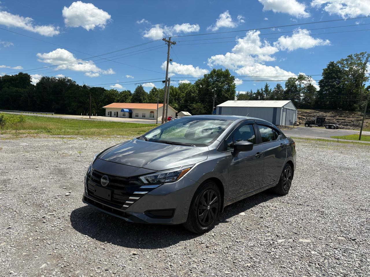 Nissan Versa S CVT 2025