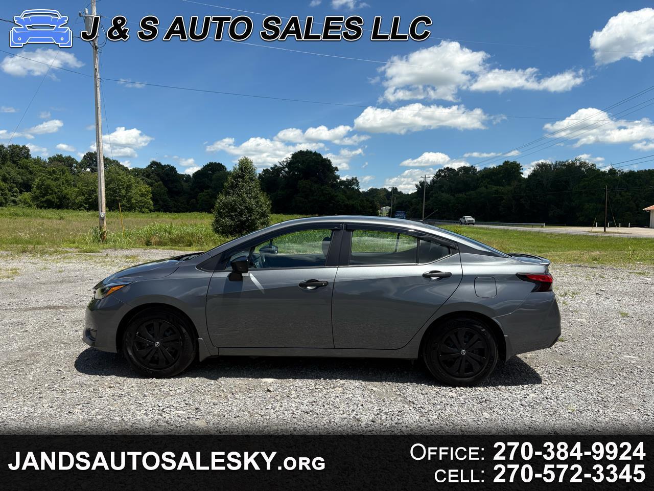 Nissan Versa S CVT 2025