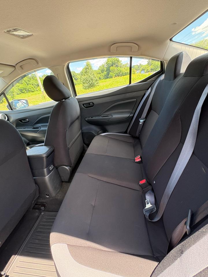 Nissan Versa S CVT 2025