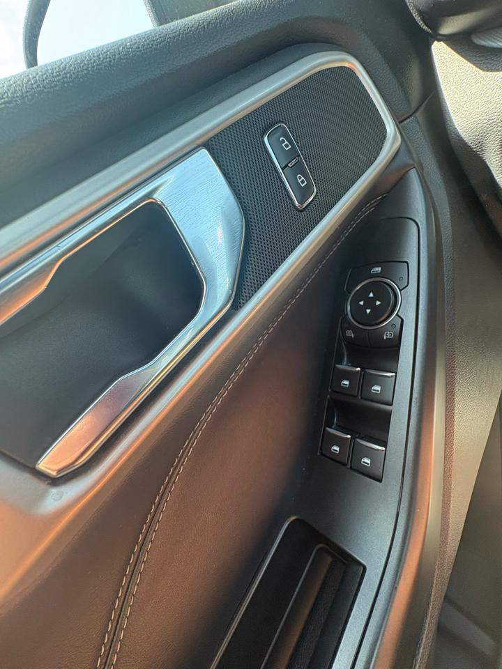 Ford Explorer XLT 2020